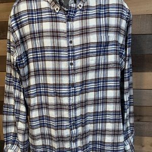 Croft & Barrow long sleeve plaid button down